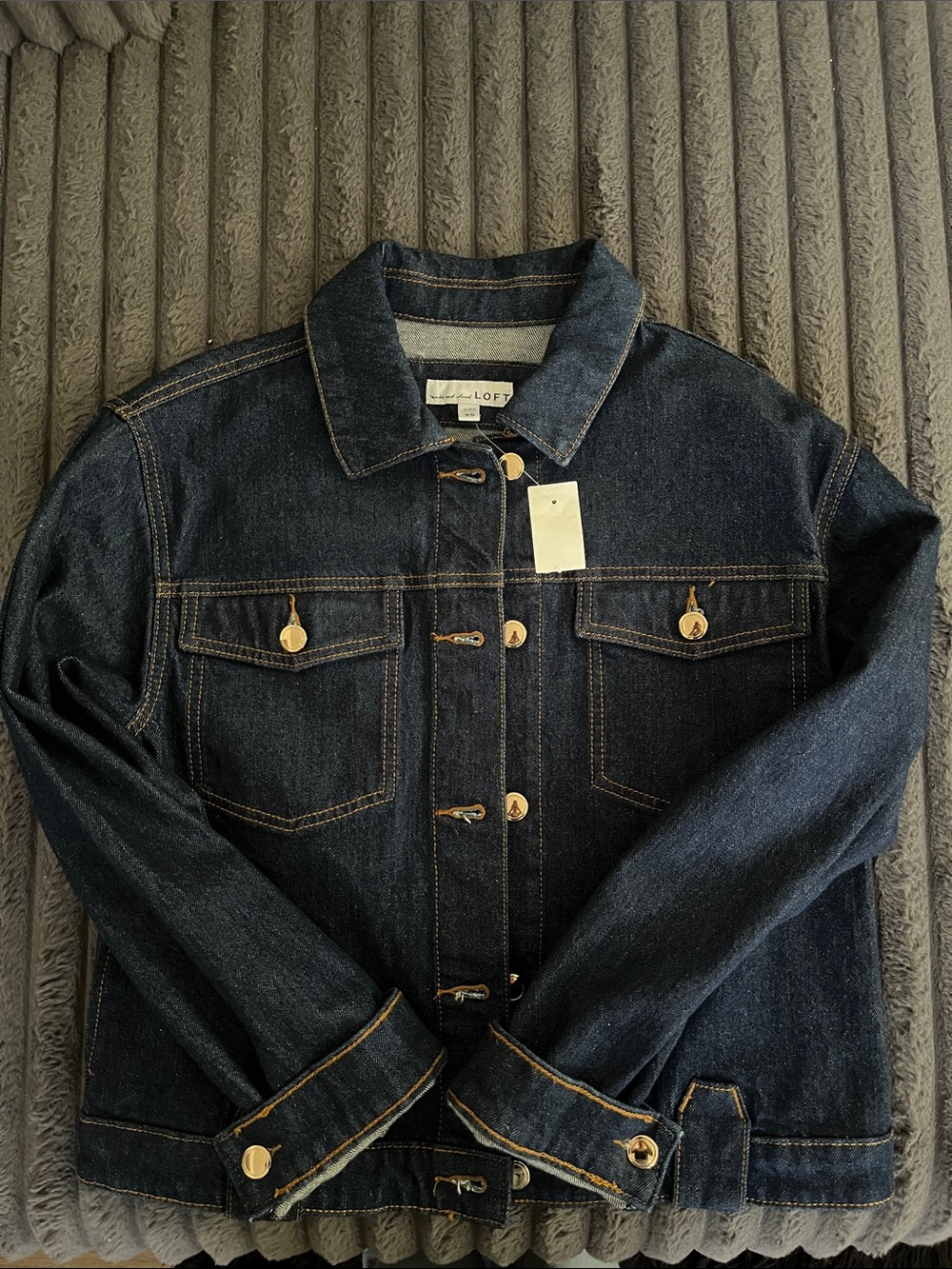 LOFT Trucker Jean Jacket Women’s 🛻 -NWT